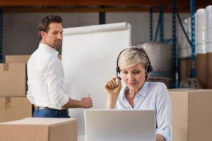 Logistyka dla e-commerce – jak wpływa na doświadczenie klienta i marżę?