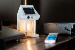 Koszty utrzymania solarium – prąd, lampy, lokal i opłacalność biznesu